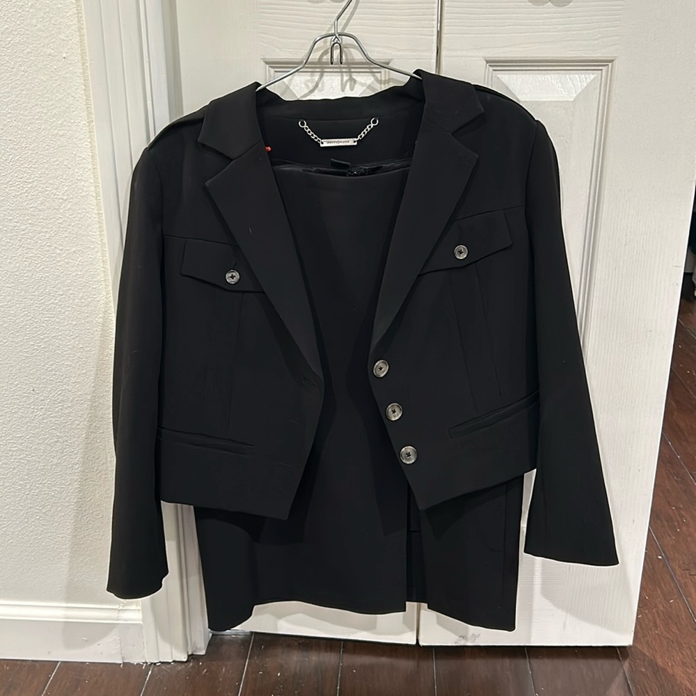 White House Black market black womens suit set